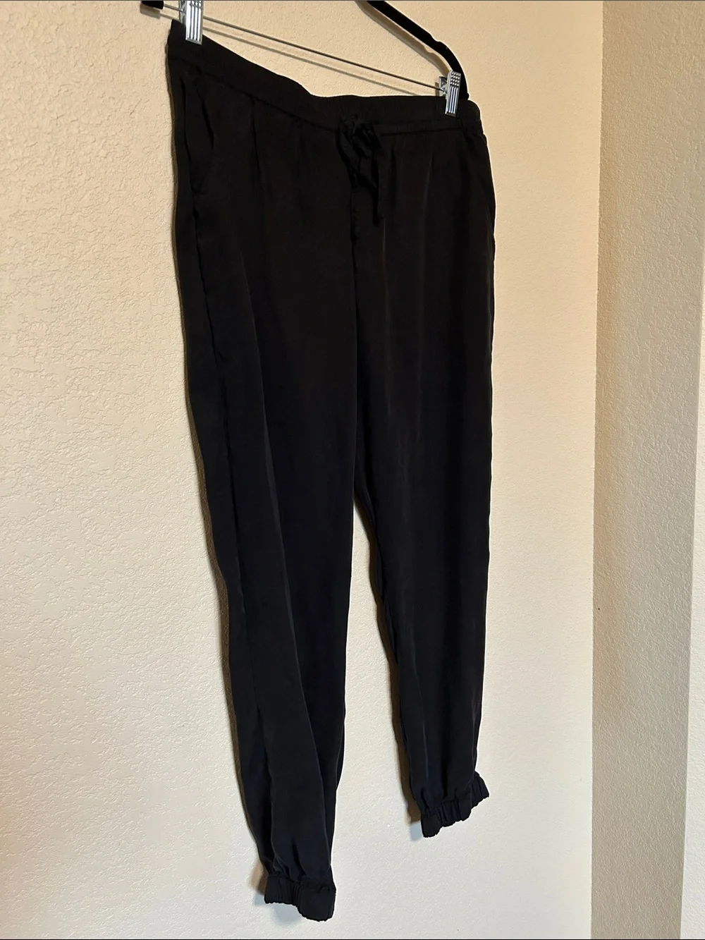 Johnny Was Alice Black Jogger Pants Medium Drawstring Relaxed Fit Cupra Rayon